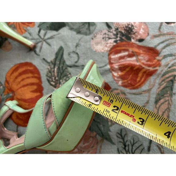 Vince Camuto Trinna Mint Green Patent Heels Pumps, Size 8.5, MSRP $140 - Picture 2 of 9